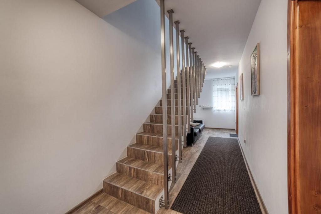 Penzion Jolla Červený Kláštor Exteriér fotografie