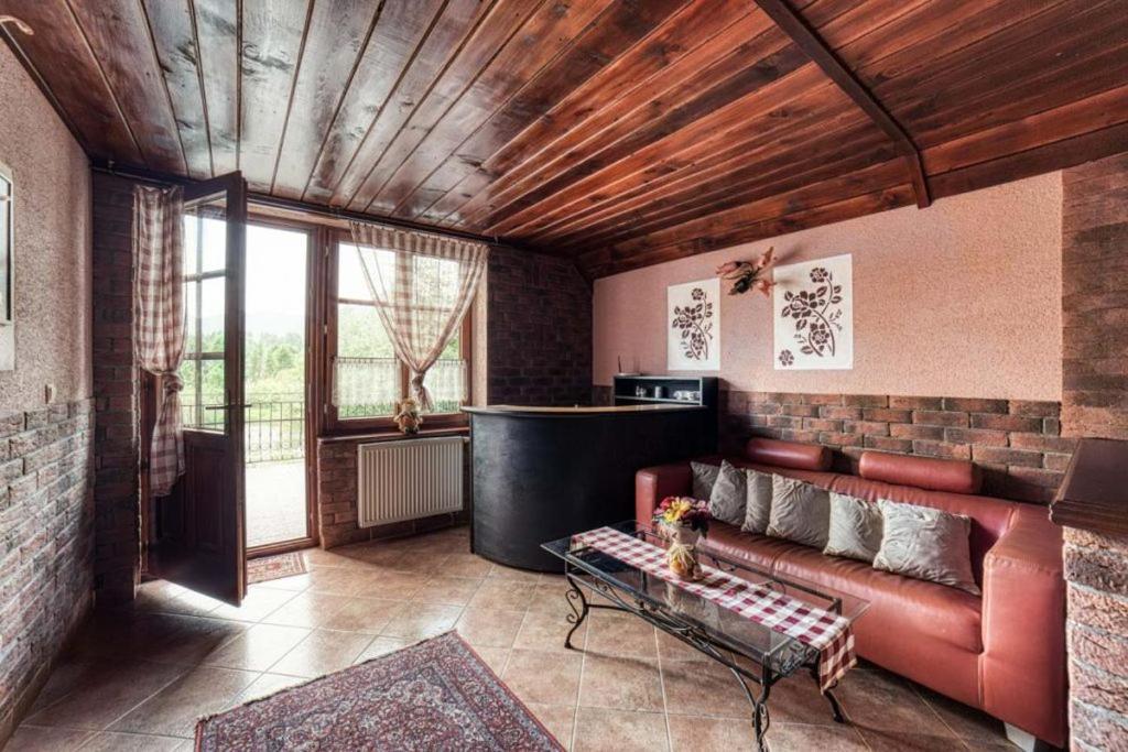 Penzion Jolla Červený Kláštor Exteriér fotografie