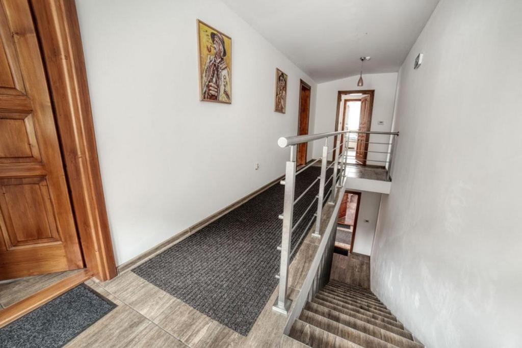 Penzion Jolla Červený Kláštor Exteriér fotografie